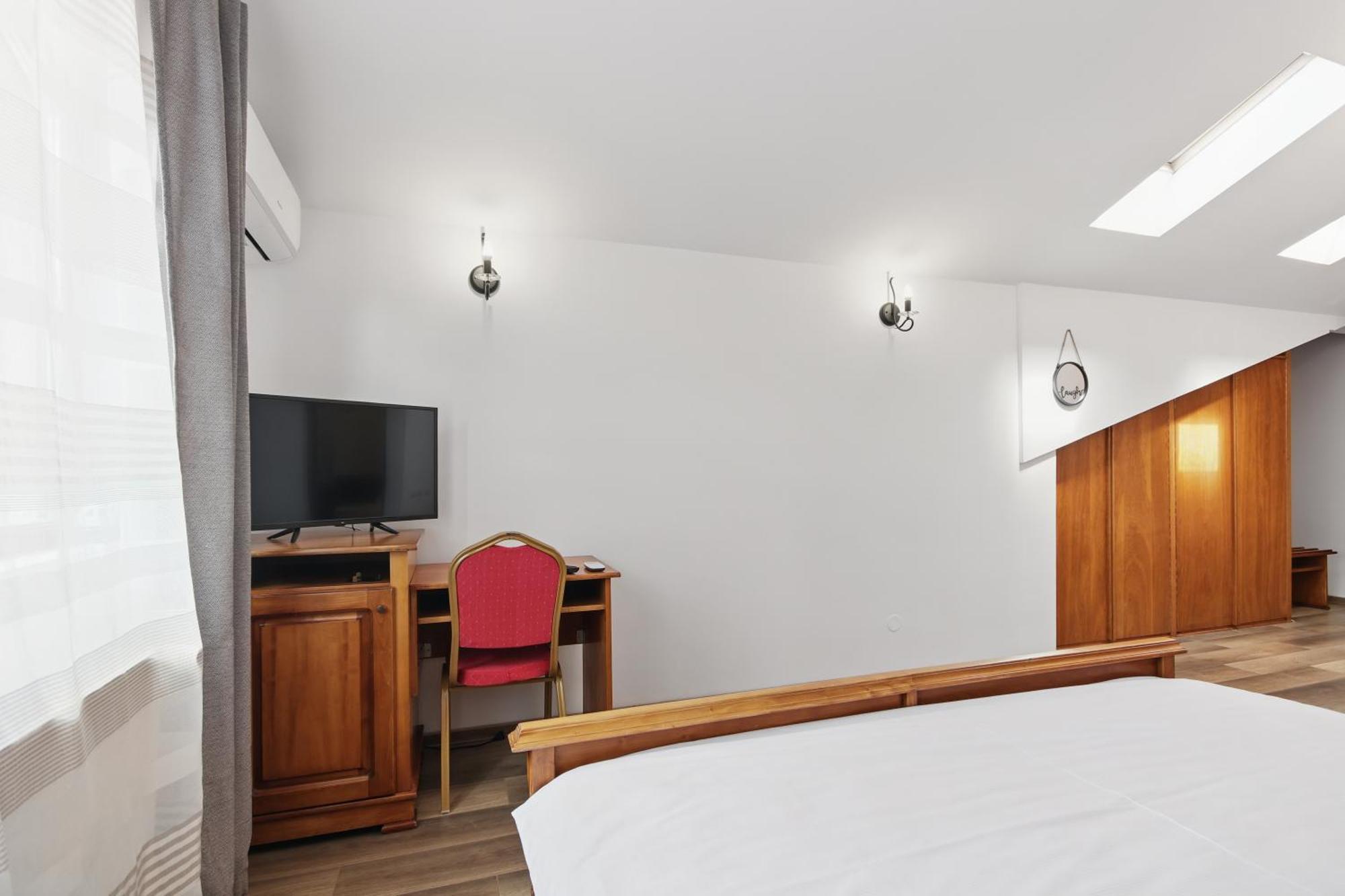 Casa Galand Hotel Parscov Kültér fotó